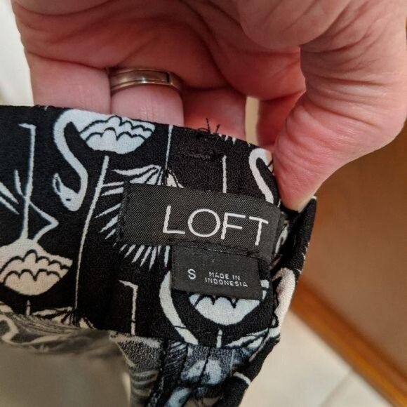 Loft Flamingo Women's Shorts w/Pockets Size Small - Picture 7 of 9